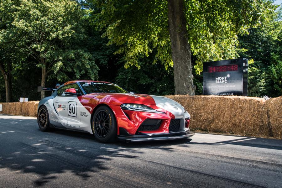  Toyota GR Supra GT4 (A90) 2019 года  (фото 25 из 28)